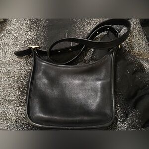 Vintage Elegant Black Leather Shoulder Bag